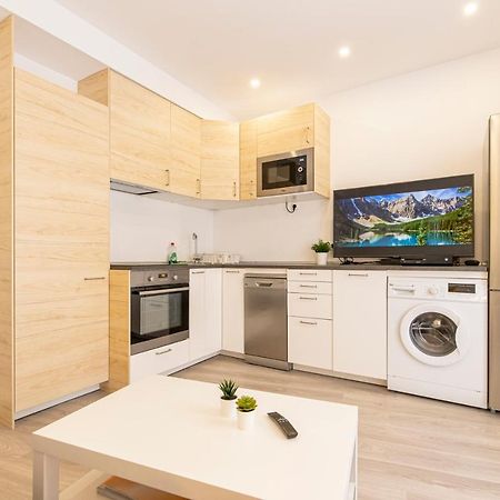 Apartamento 3 Habitaciones En El Barrio Justicia Madrid Luaran gambar