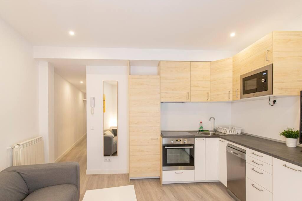 Apartamento 3 Habitaciones En El Barrio Justicia Madrid Luaran gambar