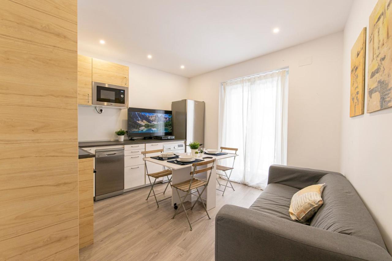 Apartamento 3 Habitaciones En El Barrio Justicia Madrid Luaran gambar