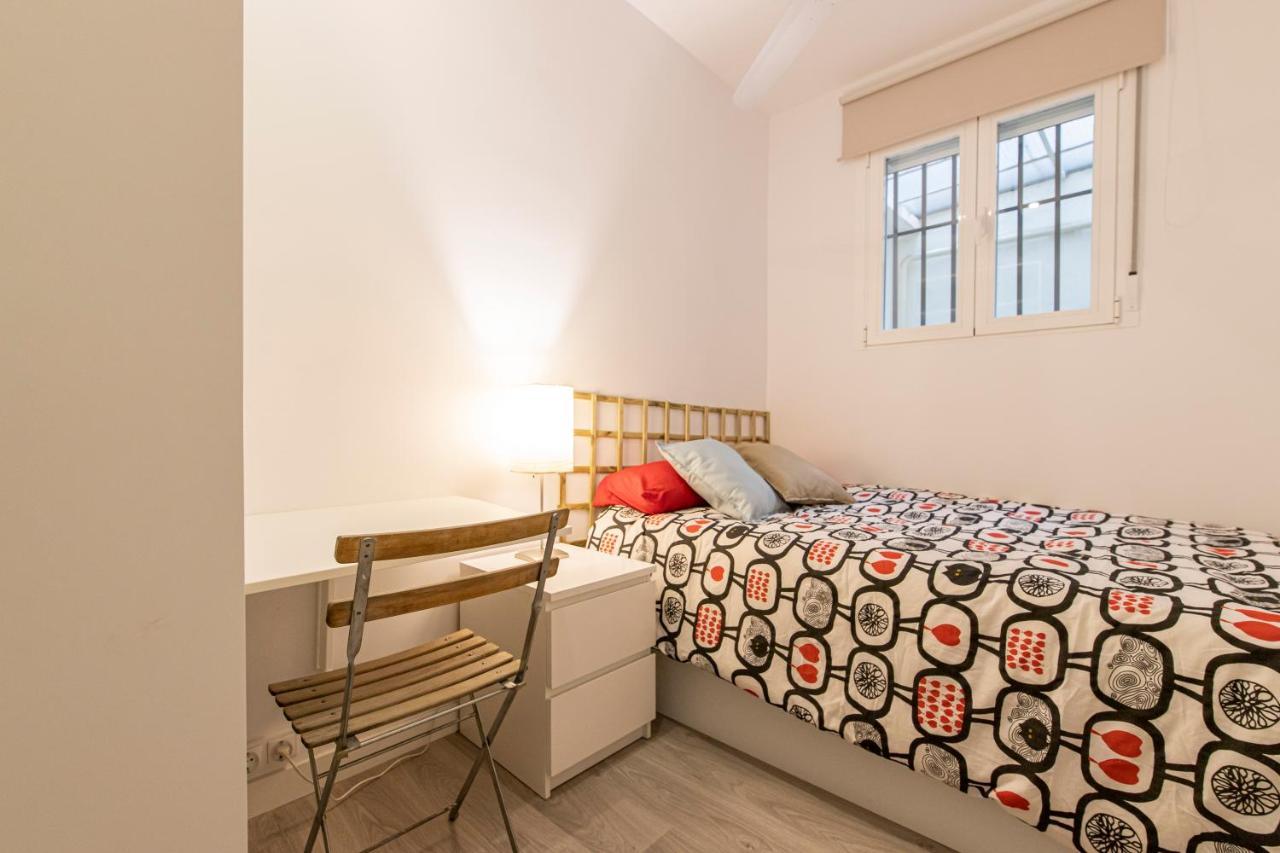 Apartamento 3 Habitaciones En El Barrio Justicia Madrid Luaran gambar
